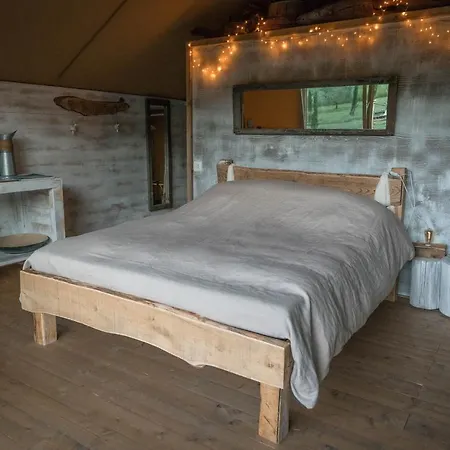 Luxury tent Glamping In Toscana, Luxury Tents In Agriturismo Biologico *